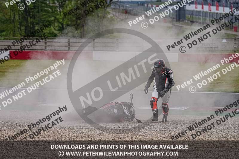 donington no limits trackday;donington park photographs;donington trackday photographs;no limits trackdays;peter wileman photography;trackday digital images;trackday photos